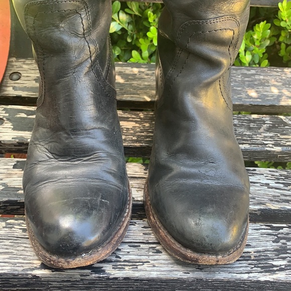 Frye knee boots size 9 - Picture 4 of 17